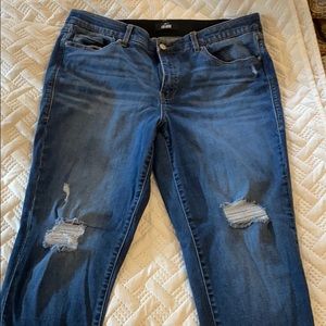 LulaRoe Jeans Size 34-Distressed